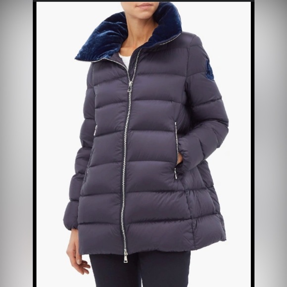 Moncler coat - Picture 6 of 6